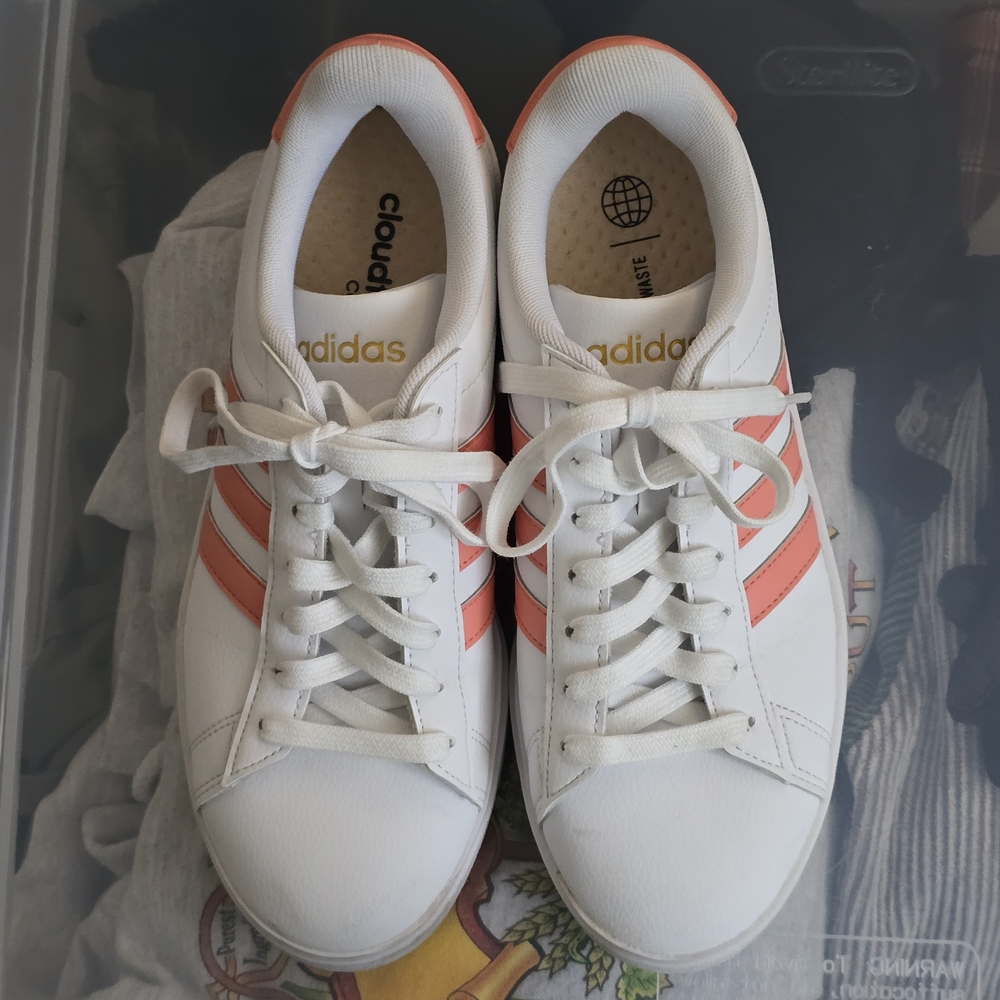 Adidas Women's Court Sneakers White With Pink Stripes Size 7.5